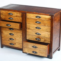 Collector's Chest (Open)